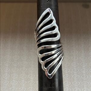 Elegant Silver Women's Ring